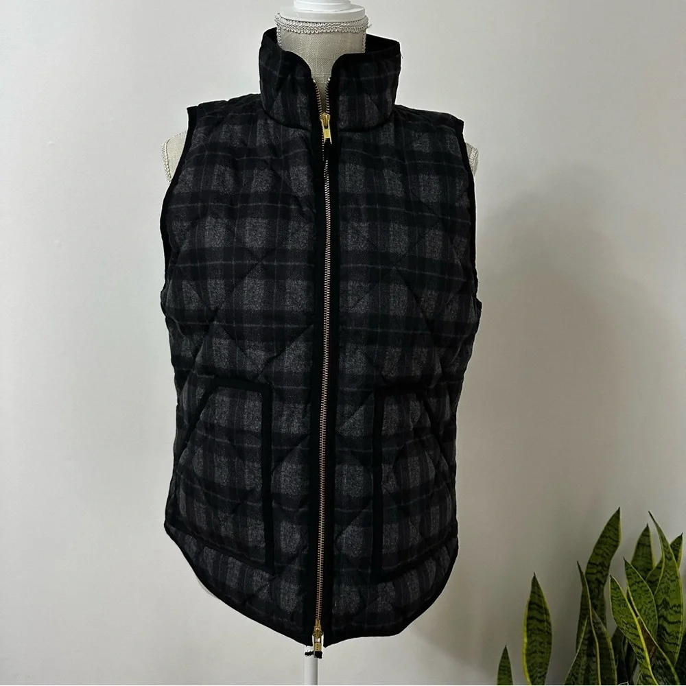 J. Crew Black Gray Plaid Vest Down Filled Medium